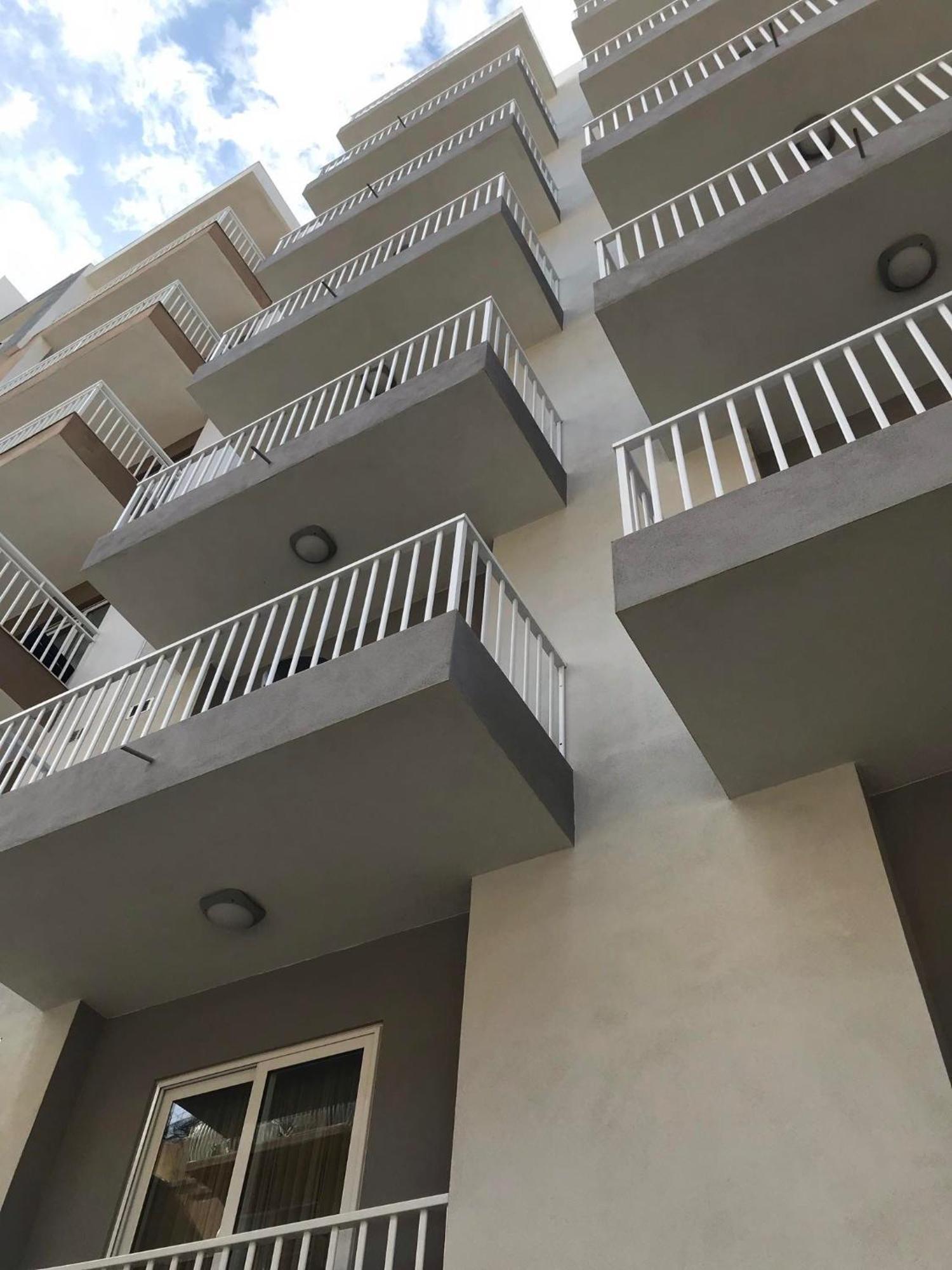 Centrally Located, Well Equipped, Stylish Flat. St. Paul's Bay Ngoại thất bức ảnh