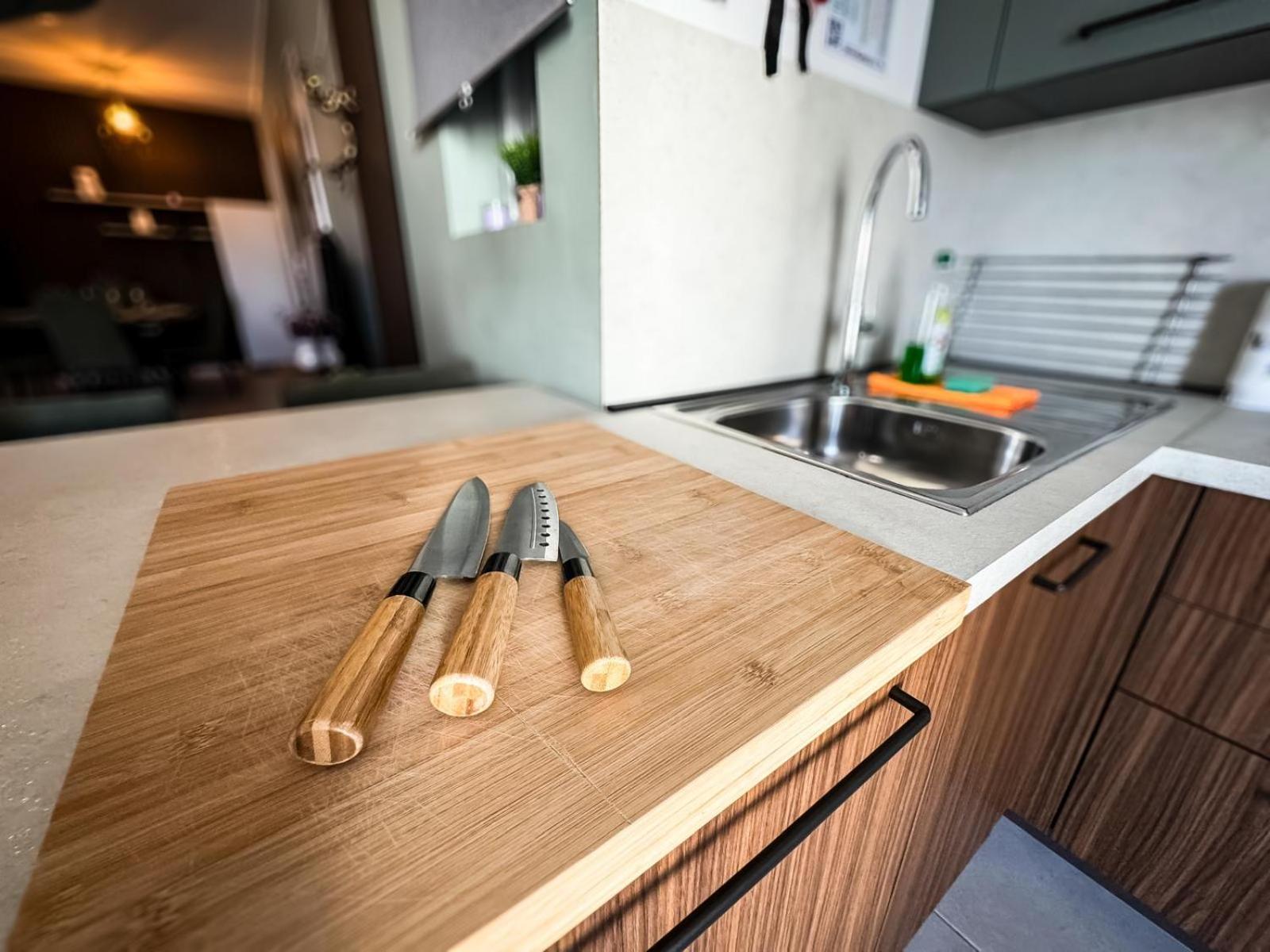 Centrally Located, Well Equipped, Stylish Flat. St. Paul's Bay Ngoại thất bức ảnh