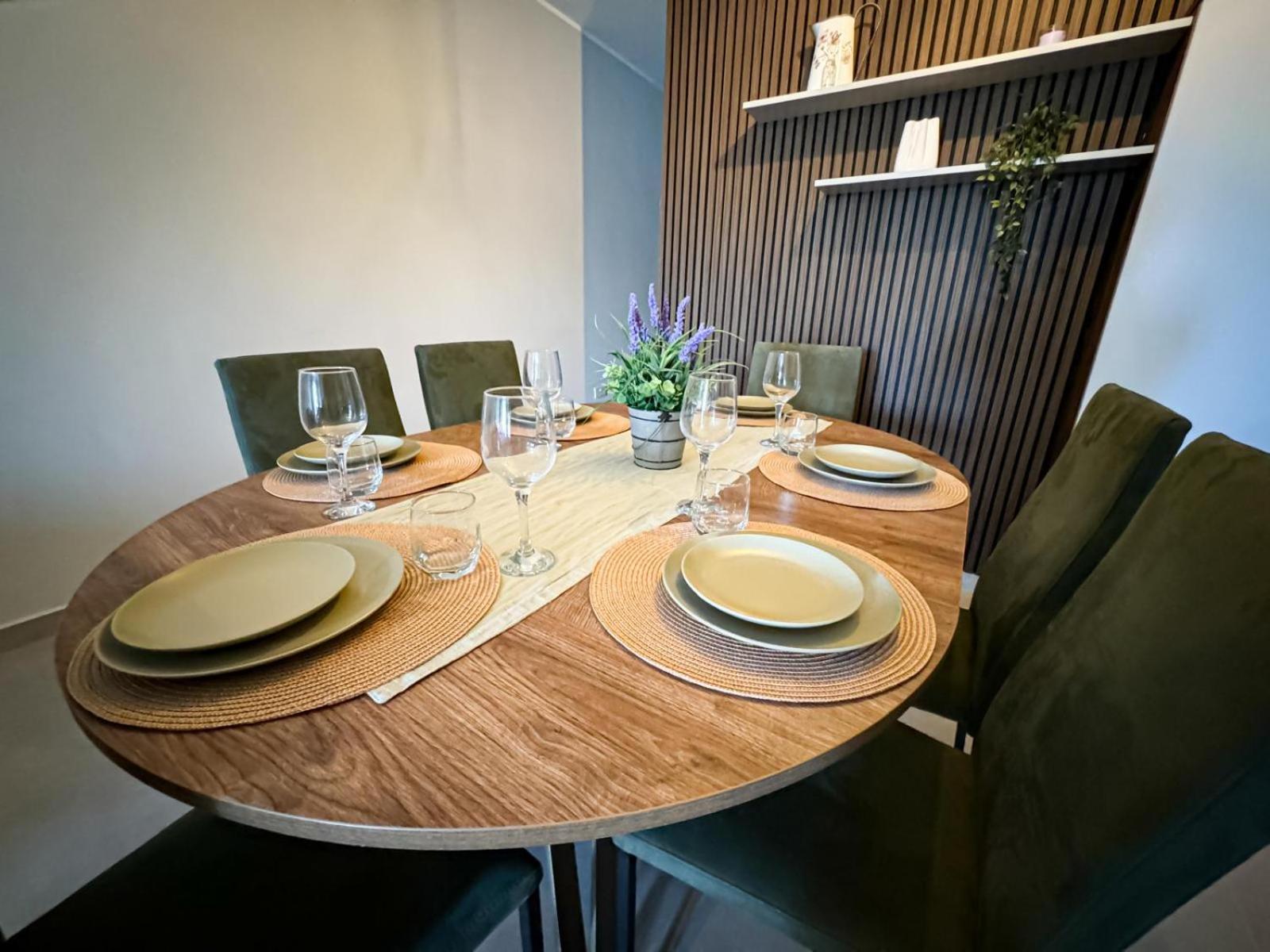 Centrally Located, Well Equipped, Stylish Flat. St. Paul's Bay Ngoại thất bức ảnh